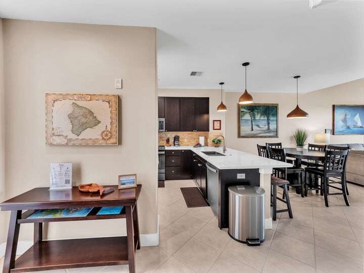 Property Photo:  69-200 Pohakulana Pl F34  HI 96738 