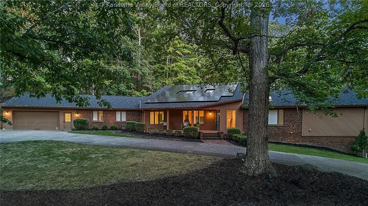 Property Photo:  12 Dunlevy Road  WV 25314 