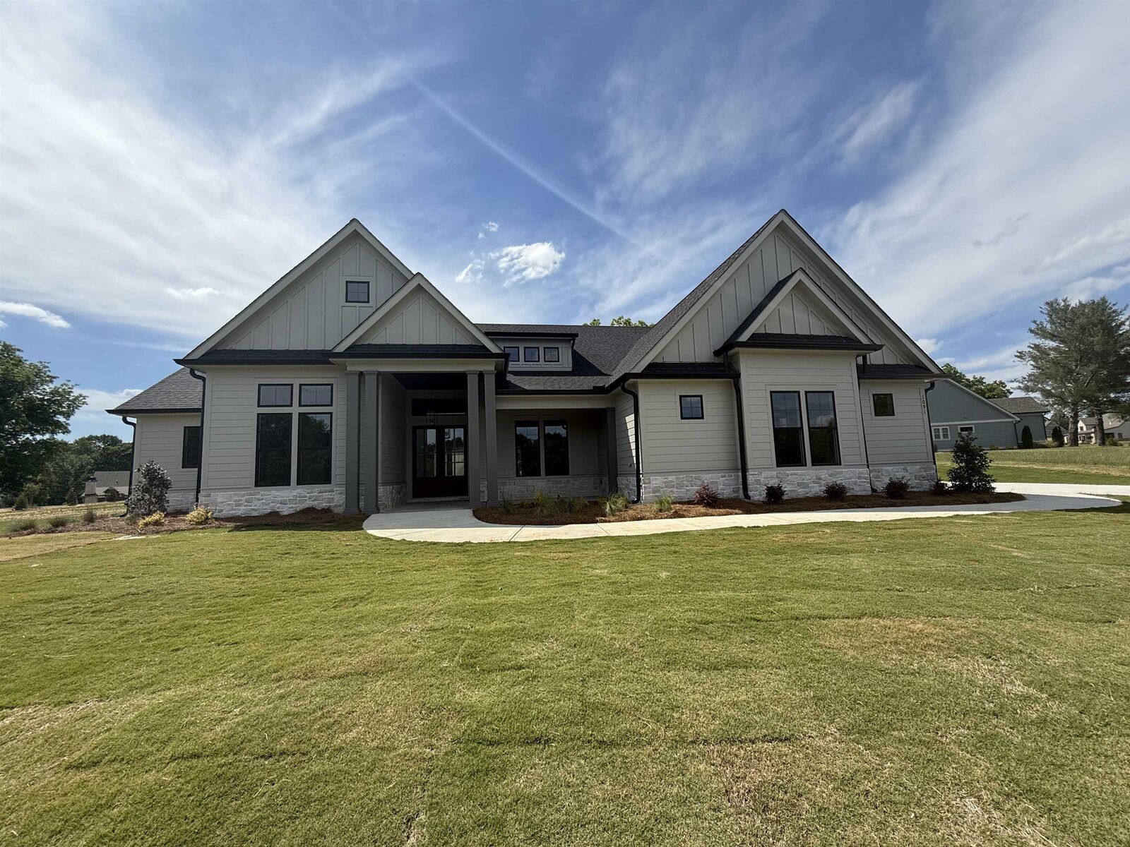 Property Photo:  1091 Sunset Bluff  GA 30642 