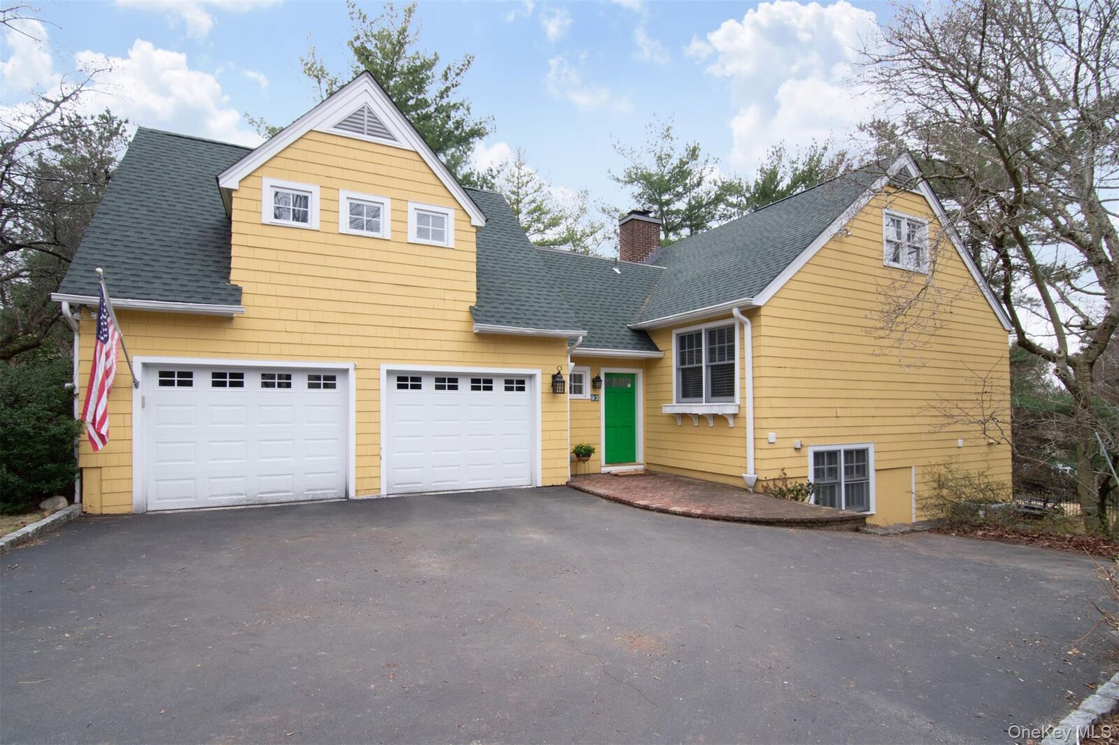 Property Photo:  93 N Broadway  NY 10533 