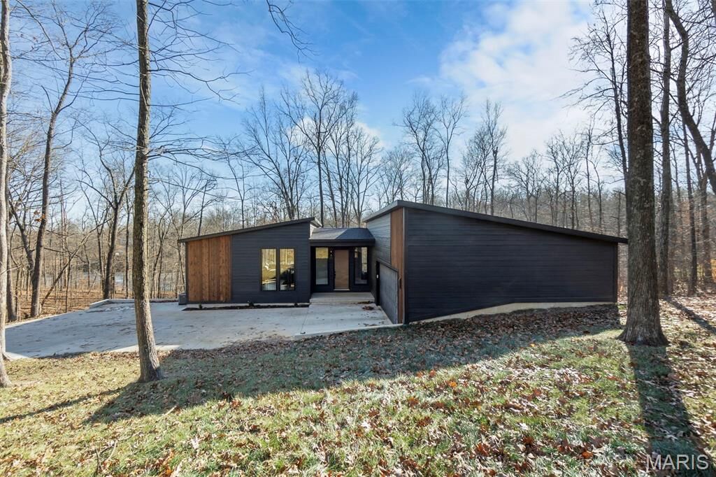 Property Photo:  449 Eagle Pointe Circle  MO 63701 