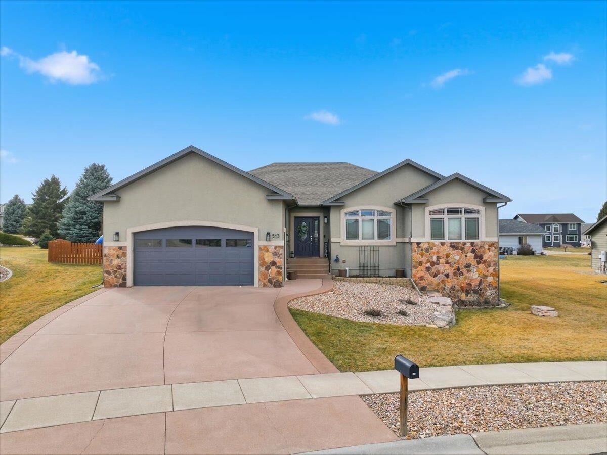 Property Photo:  513 Aspen Drive  SD 57783 