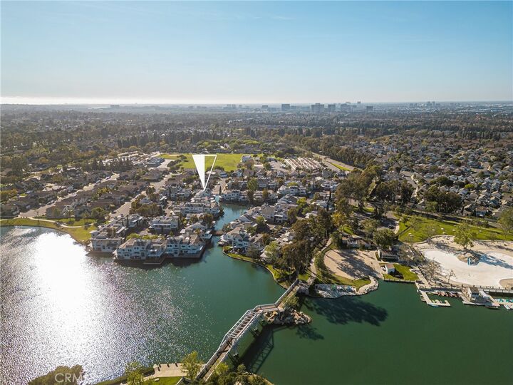 Property Photo: 19 Waterway 9 CA 92614