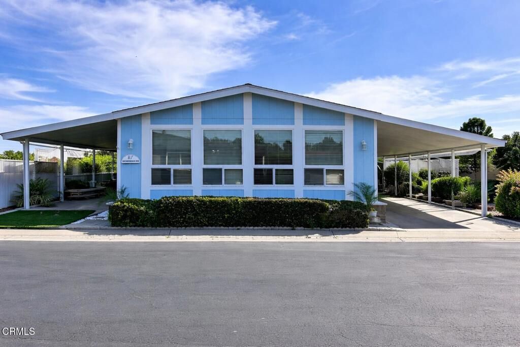 Property Photo:  4700 Aurora Drive 87  CA 93003 