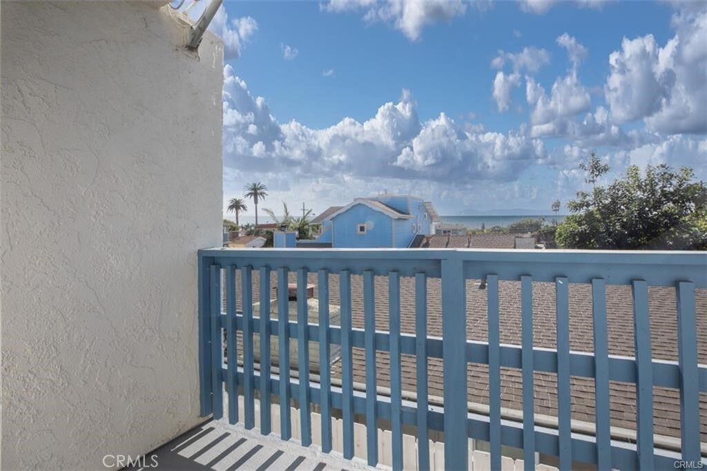 Property Photo: 156 W Mariposa CA 92672