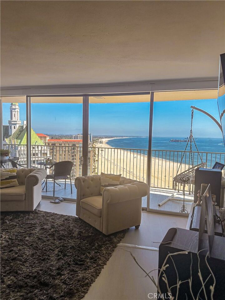 Property Photo:  700 E Ocean 2605  CA 90802 