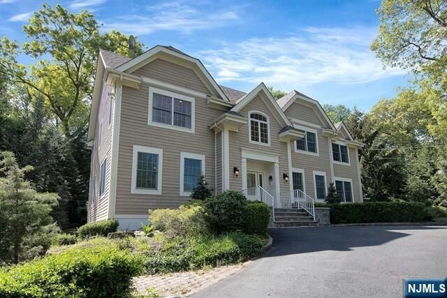 Property Photo:  533 W Saddle River Road  NJ 07458 