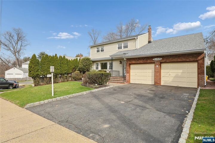 Property Photo:  619 Cadmus Court  NJ 07666 