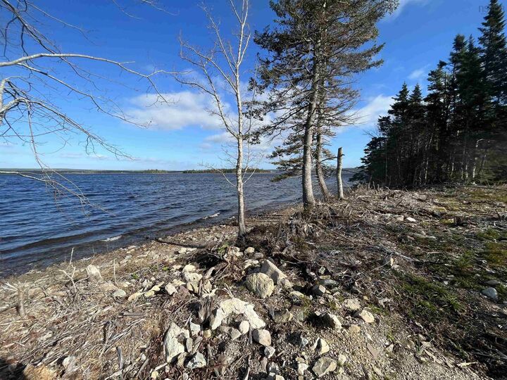 Lot 13 325 Lakefront Drive — photo 1