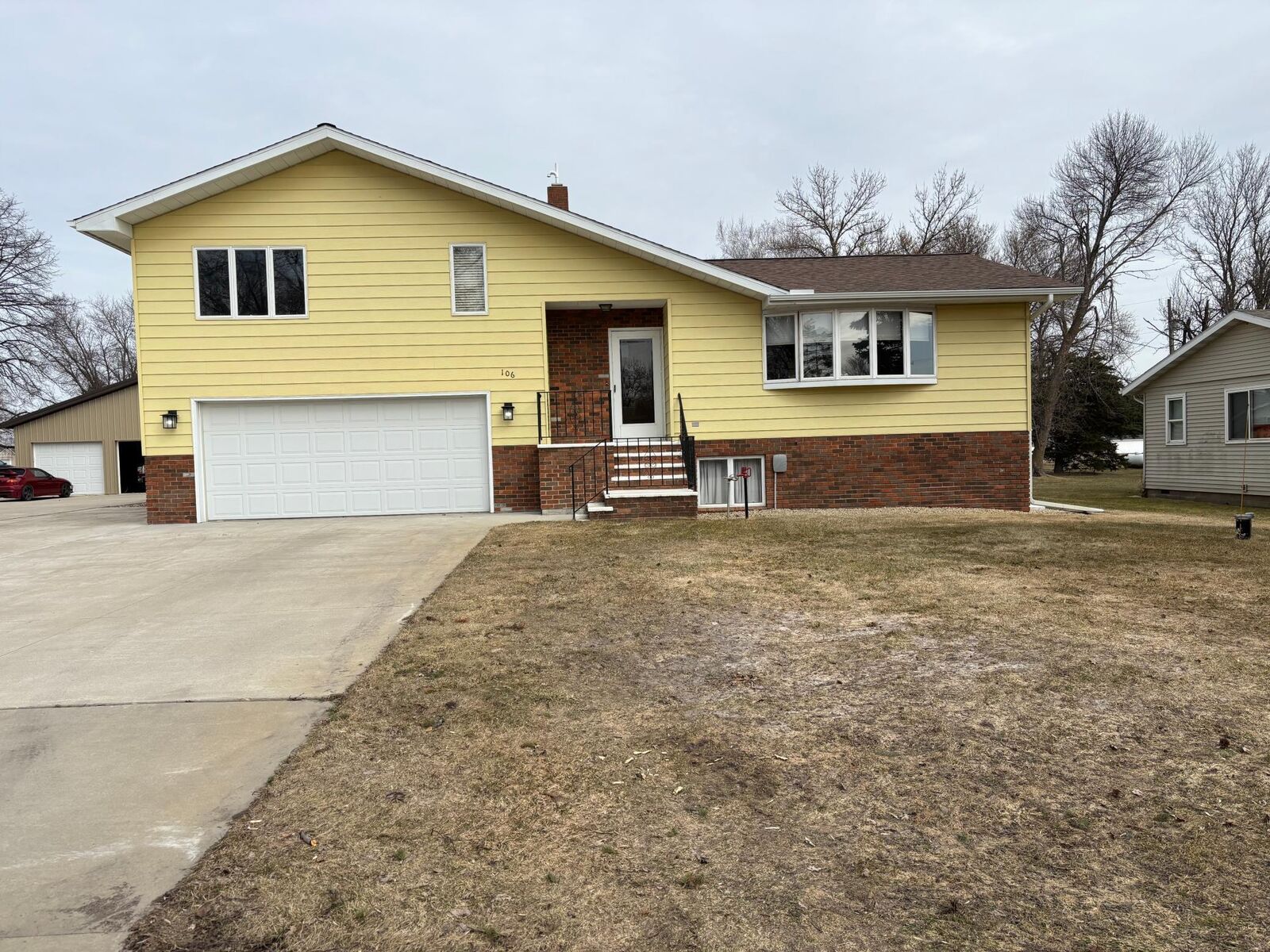 Property Photo: 106 4th Street N MN 56339