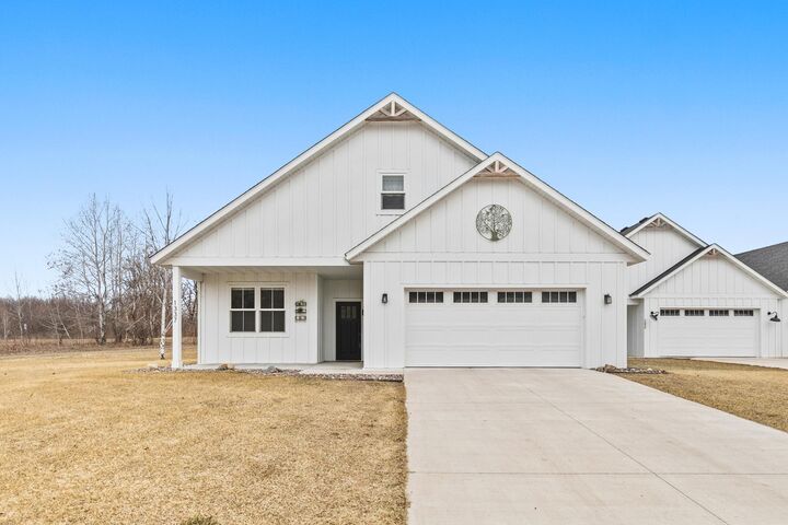 Property Photo: 1337 Prairie Lane WI 54024