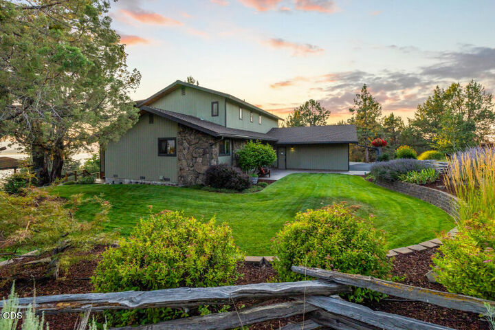 Property Photo:  421 Sunset Beach Road  OR 97601 