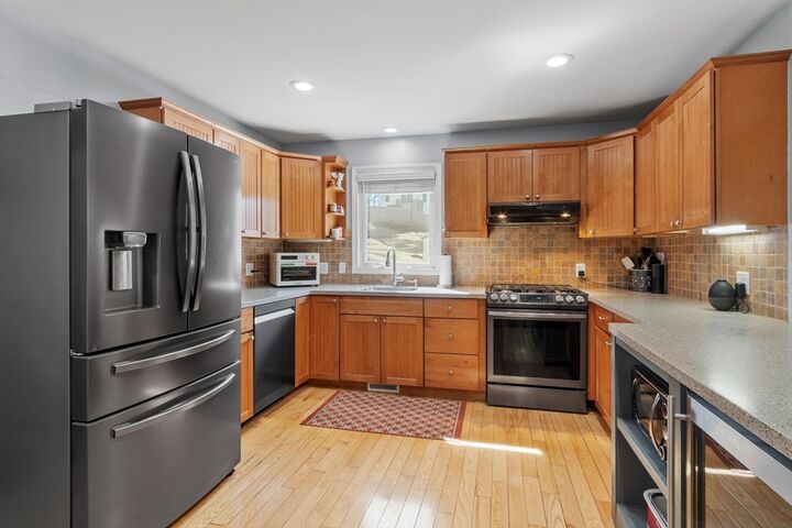 Property Photo:  10 Juniper Lane  MA 01833 