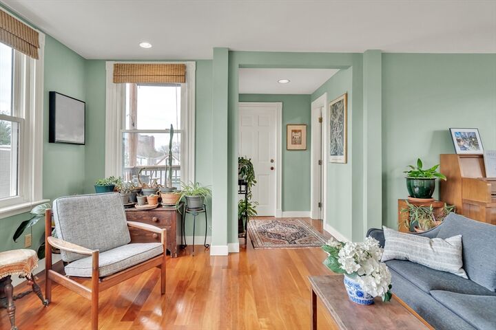 Property Photo:  66 Reed St Ct 3  MA 02140 