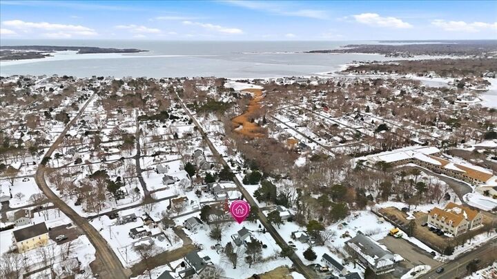 Property Photo:  10 Wimbledon Drive  MA 02673 