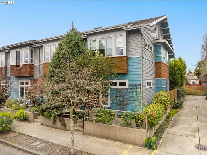 Property Photo:  4939 NE 26th Ave  OR 97211 