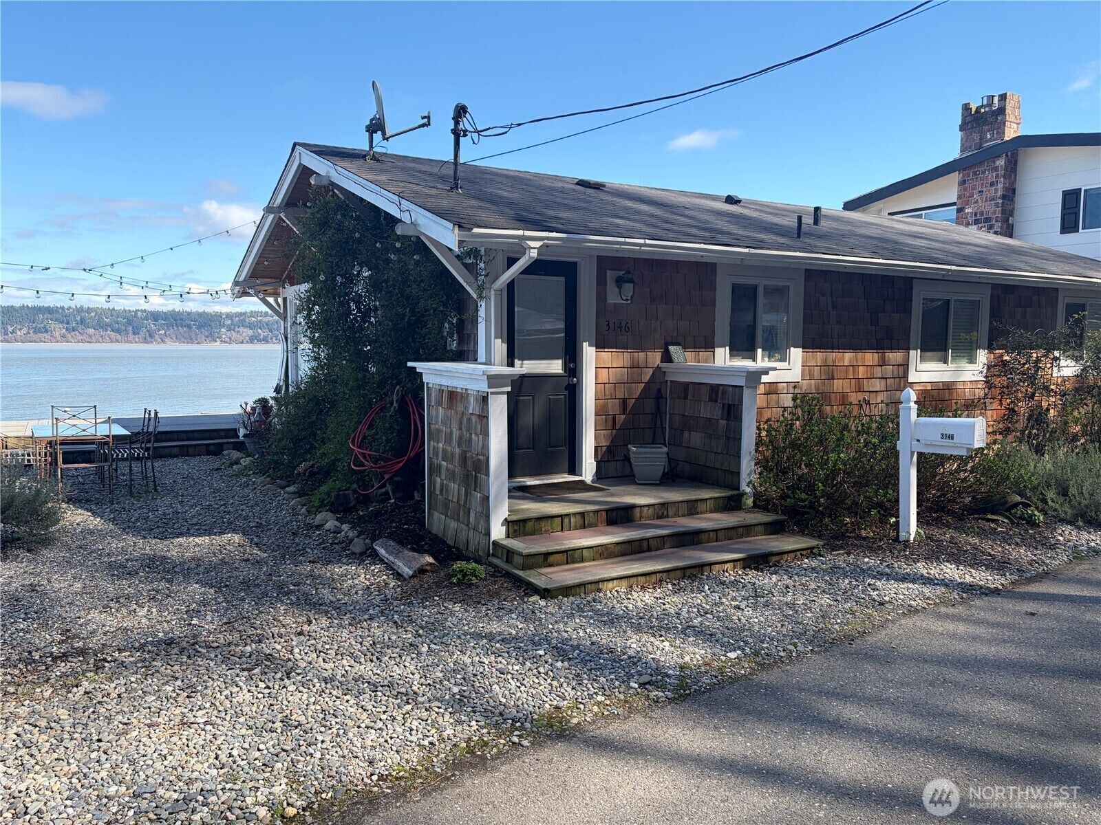 Property Photo:  3151  Shoreline Drive  WA 98282 