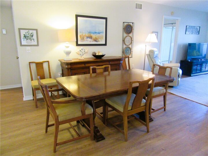 Property Photo:  670 E Lake Jasmine Circle 104  FL 32962 