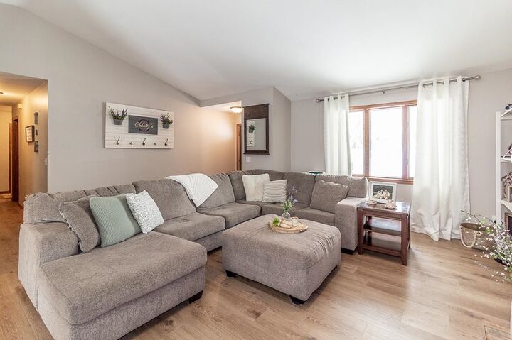 Property Photo:  1725 Smith Street  WI 54961-2367 