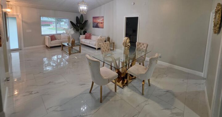 Property Photo:  2281 SE Belvedere Street  FL 34984 