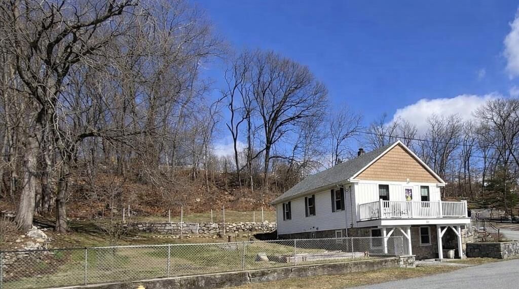 Property Photo:  61 Walter Avenue  RI 02911 