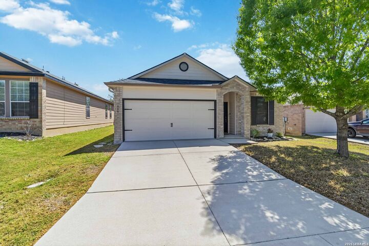 Property Photo:  906 Rustic Light  TX 78260 