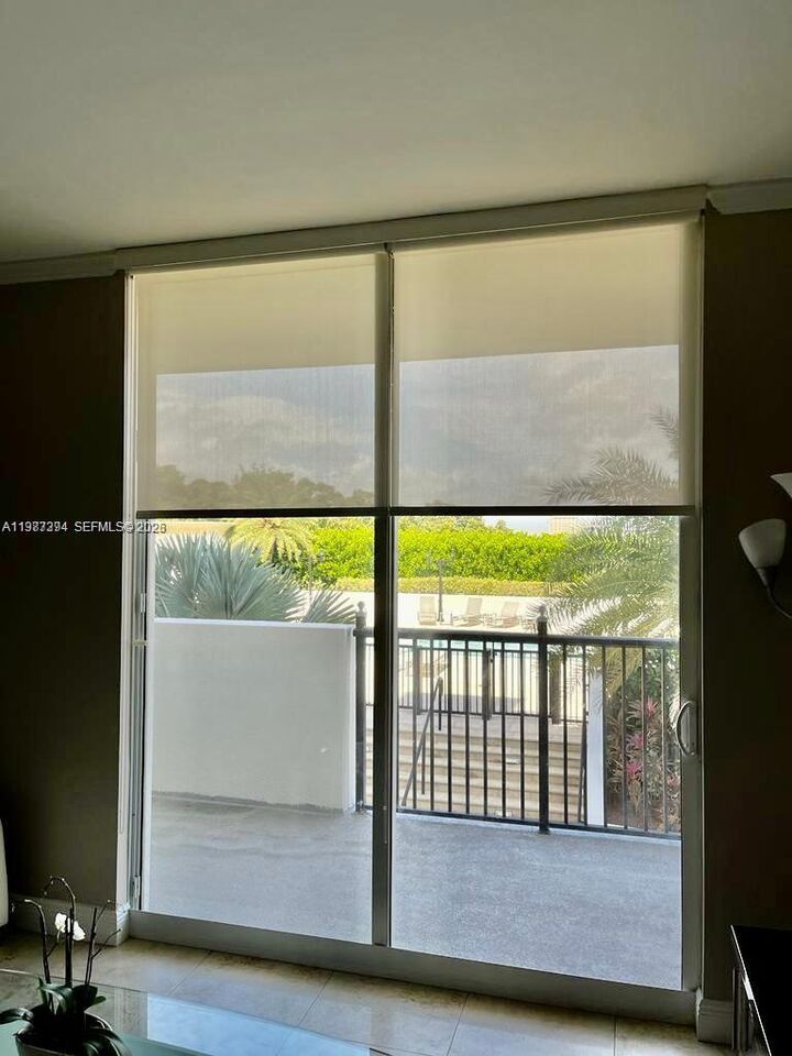 Property Photo:  4100 Salzedo St 503  FL 33146 
