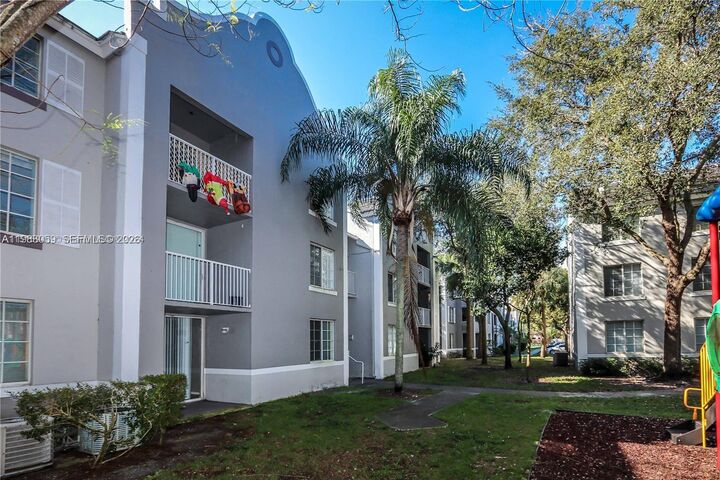 Property Photo: 11133 SW 8th St 102 FL 33025