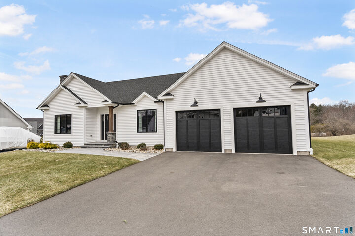 Property Photo:  33 Wiegert Way  CT 06010 