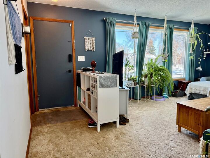 Property Photo:  1117 10th Street  SK S0K 2A0 