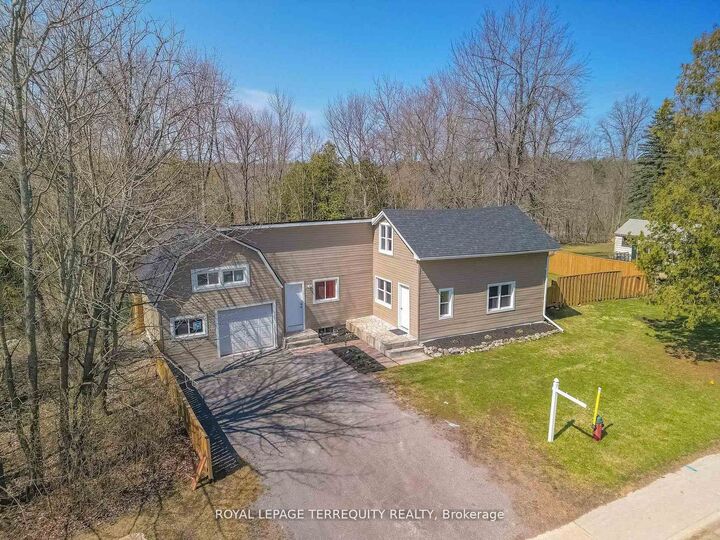 Property Photo: 109 Forsyth Street ON K0K 2M0