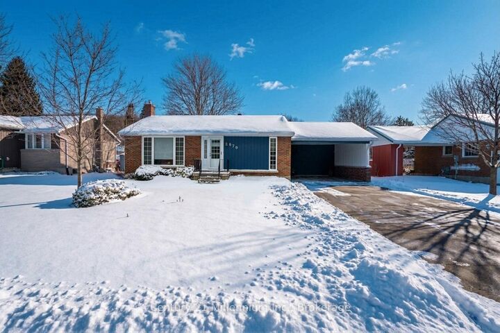 Property Photo:  670 5th A Avenue W  ON N4K 5C9 