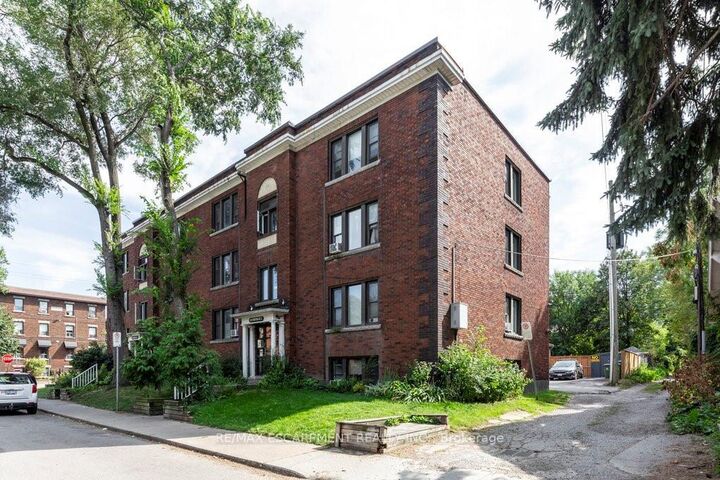 352 Hunter Street E 1 — photo 1