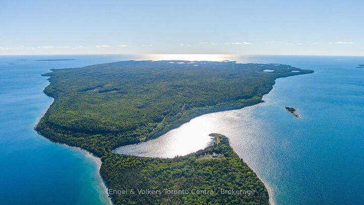 Fitzwilliam Island N/A — photo 1