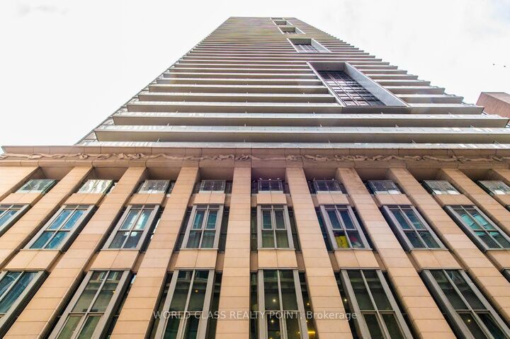 Property Photo: 70 Temperance Street 1914 ON M5H 0B1