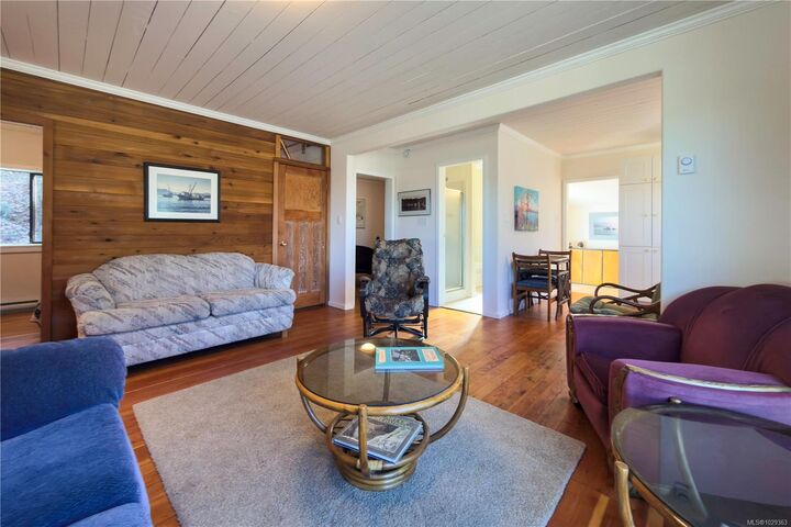 Property Photo: 683 Green Rd BC V0P 1N0