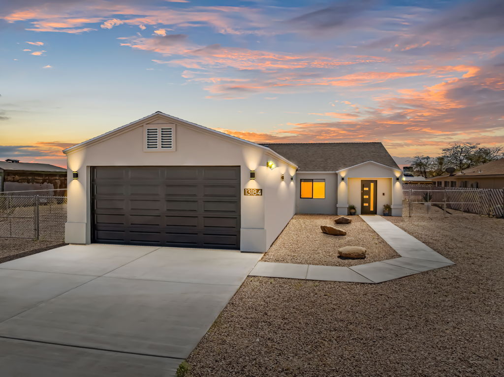 Property Photo:  13184 S Cove Parkway  AZ 86436 