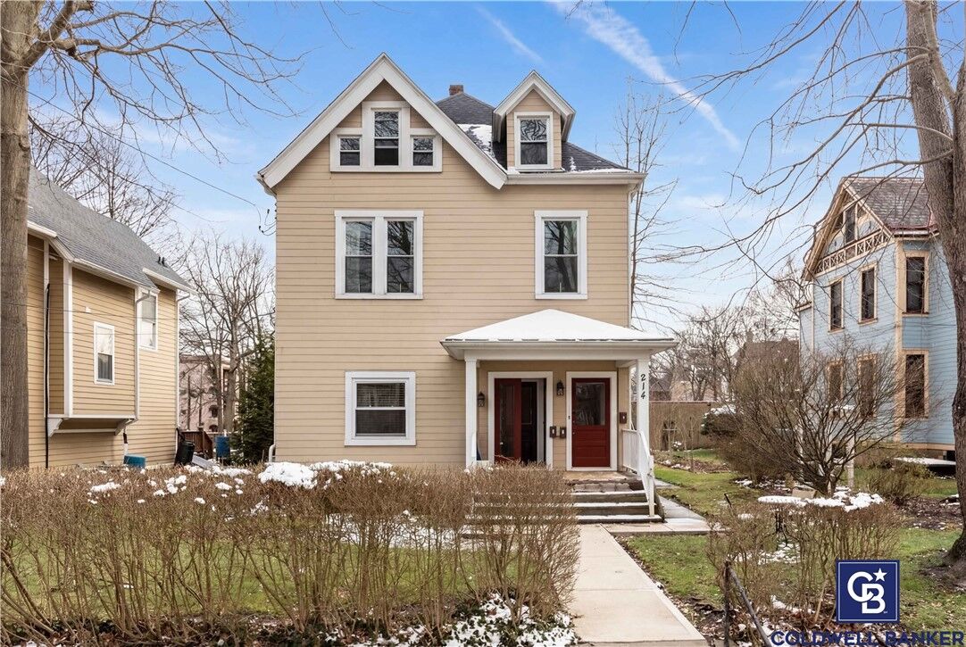 Property Photo: 214 Biddle Ave PA 15221