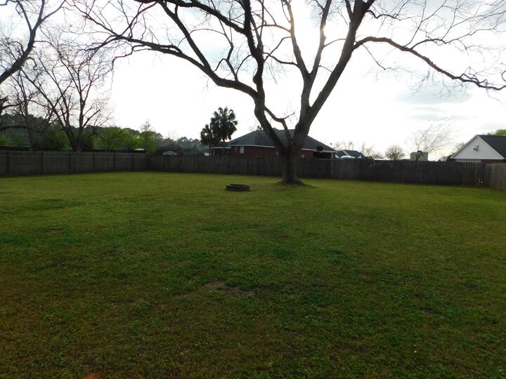 Property Photo: 252 Hawkstead Drive GA 31763