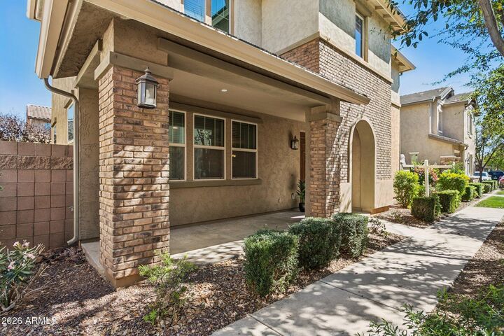 Property Photo:  922 S Agnes Lane  AZ 85296 