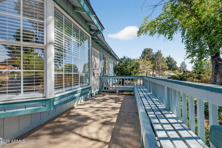 Property Photo:  250 Kearny Way  AZ 86326 