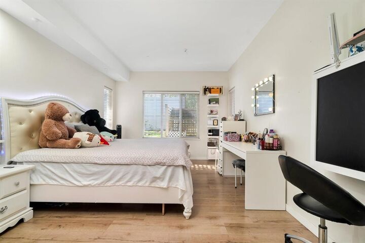 106 10675 138A Street — photo 1