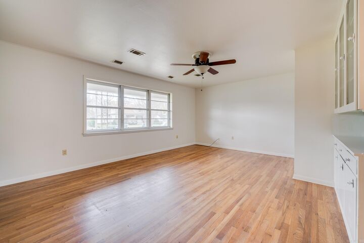 Property Photo:  820 Ash Street  AR 72034 