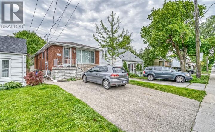 Property Photo:  75 East 33rd Street Lower  ON L8V 3T3 