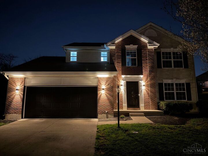 Property Photo:  320 Bridle Pass Way  OH 45050 