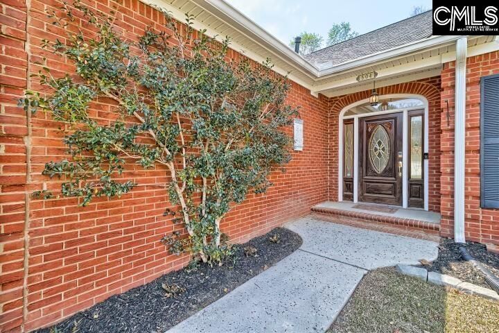 Property Photo:  504 Hallsborough  SC 29170-2436 