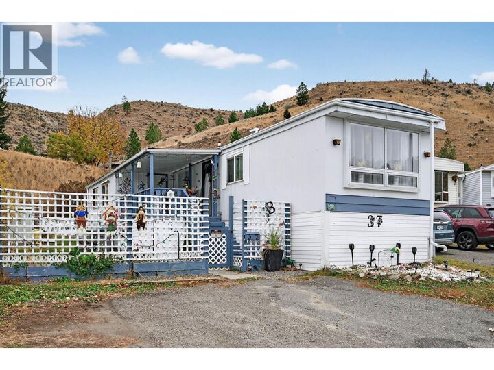 1175 Rose Hill Road 37 — photo 1