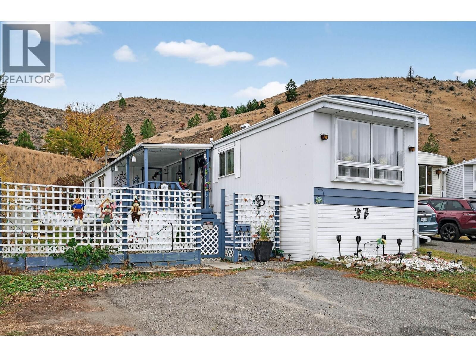 Property Photo: 1175 Rose Hill Road 37 BC V2E 1G9