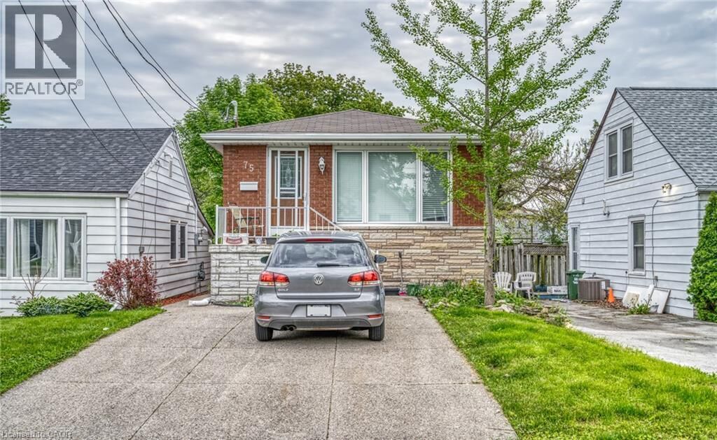 Photo de la propriété:  75 East 33rd Street Lower  ON L8V 3T3 