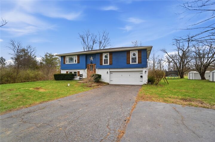 Property Photo:  290 Ginghamsburg Road  OH 45371 